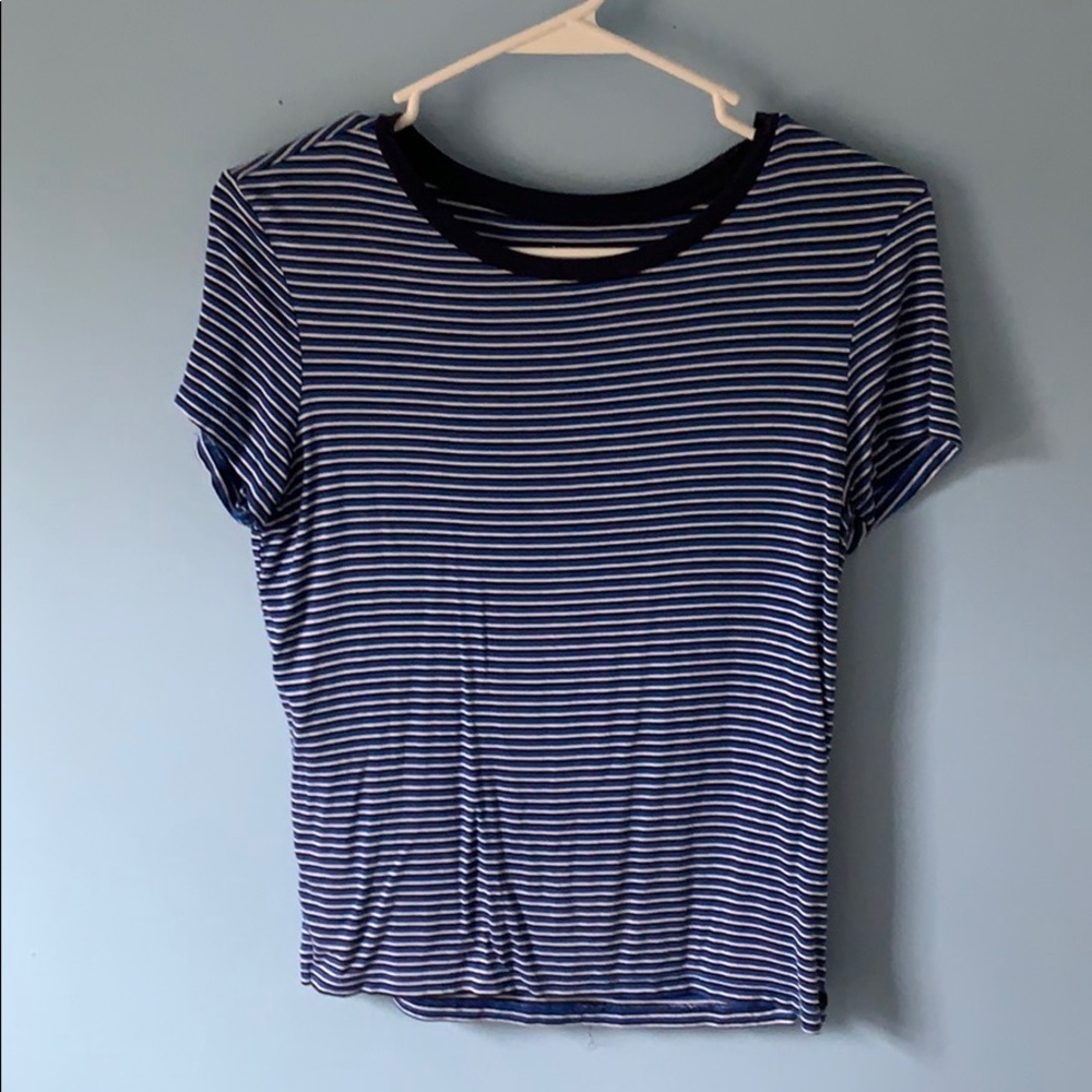 American Eagle T-shirt
